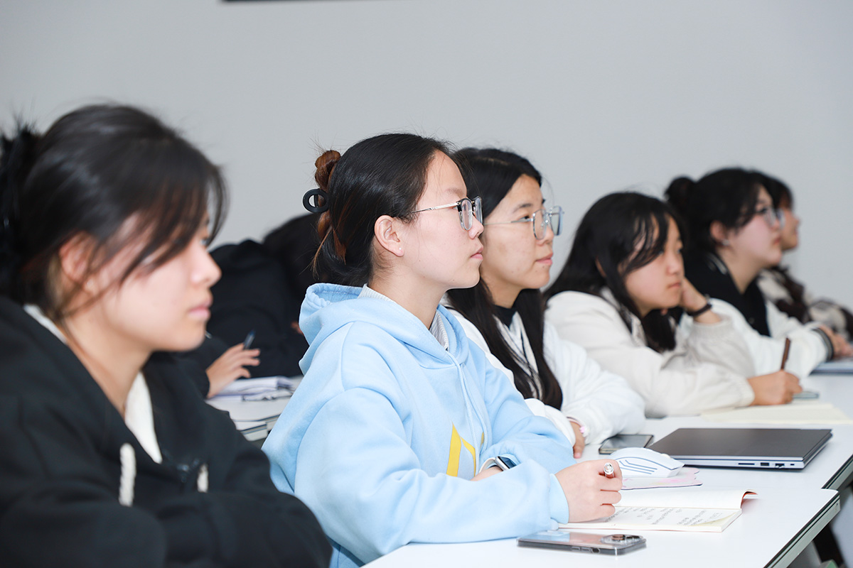 5e2458a0b8a30e7b20381836d947219.jpg 5e2458a0b8a30e7b20381836d947219.jpg